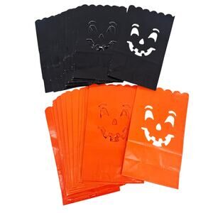 Vintage Halloween Bags Orange Black Jack-O-Lantern Die Cut Candle Bags Lot of 30